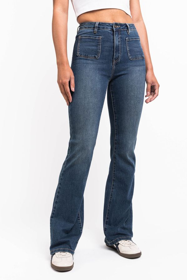 Claire 04High Bootcut Jeans